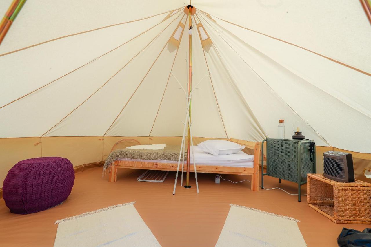 Hotel Valea Doftanei Glamping Teşila Esterno foto